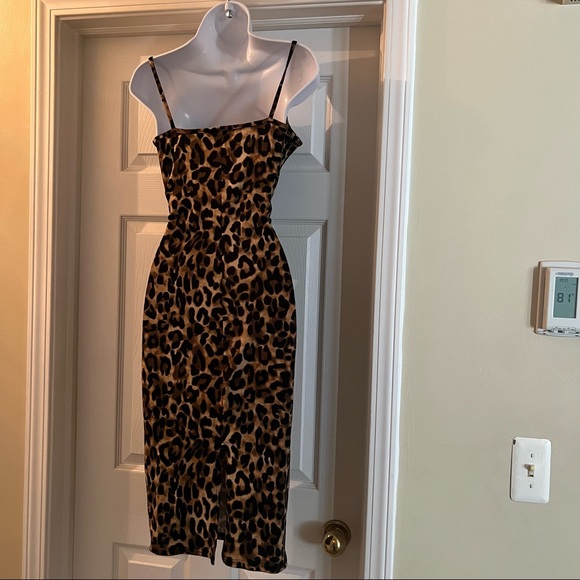 WOMENS cheetah print body on midi dress - Picture 4 of 4